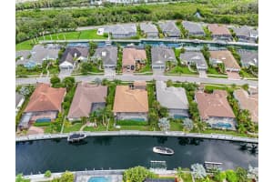 584 MAST DRIVE, BRADENTON, FL 34208 Sold 08/08/25