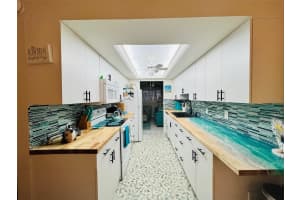 555 THE ESPLANADE N #202, VENICE, FL 34285 - MLS#MFRA4656295