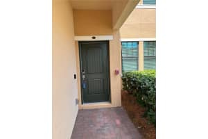 10054 CROOKED CREEK DRIVE, VENICE, FL 34293 - MLS#MFRA4656306