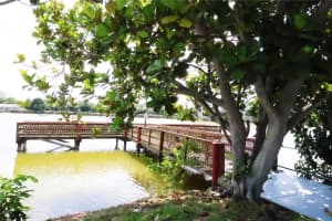4109 LAKE BAYSHORE DRIVE, BRADENTON, FL 34205 - MLS#MFRA4656331