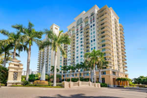 800 N Tamiami Trl #405, SARASOTA