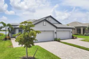 17823 Cherished Loop, BRADENTON