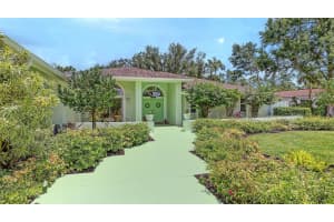 7604 Weeping Willow Cir, SARASOTA