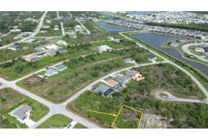 8087 CAROLINE DRIVE, PORT CHARLOTTE, FL 33981 - MLS#MFRA4656379