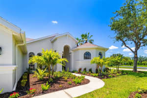 7727 HEYWARD CIRCLE, UNIVERSITY PARK, FL 34201 Sold 11/24/25