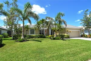 5080 Timber Chase Way, SARASOTA