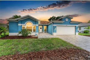 220 39TH STREET, BRADENTON, FL 34208 Sold 08/11/25