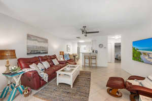 4153 66TH STREET CIRCLE, BRADENTON, FL 34209 Sold 08/19/25