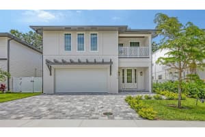 2590 FLOYD STREET, SARASOTA, FL 34239 - MLS#MFRA4656501