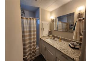 111 49TH AVENUE, BRADENTON, FL 34207 - MLS#MFRA4656502