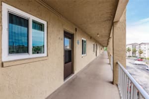 3635 LAKE BAYSHORE DRIVE, BRADENTON, FL 34205 - MLS#MFRA4656505