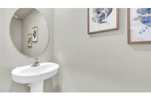 4124 GOLD DUST LANE, SARASOTA, FL 34243 - MLS#MFRA4656515