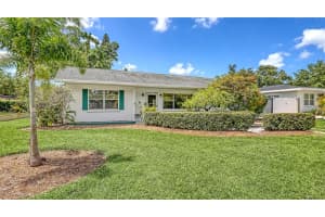 2088 GROVE STREET, SARASOTA, FL 34239 - MLS#MFRA4656524