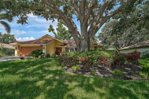 1674 COTTONWOOD TRAIL, SARASOTA, FL 34232 Sold 10/01/25