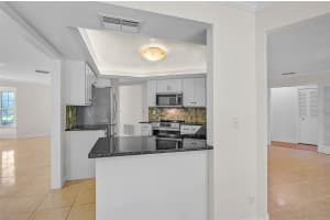 1674 COTTONWOOD TRAIL, SARASOTA, FL 34232 Sold 10/01/25