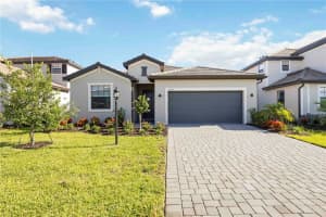 15115 OXFORD GREY DRIVE, BRADENTON, FL 34211 Sold 08/22/25