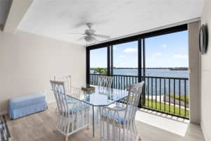 8977 MIDNIGHT PASS ROAD, SARASOTA, FL 34242 - MLS#MFRA4656650