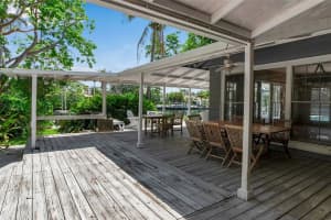 259 POLK DRIVE, SARASOTA, FL 34236 Sold 08/29/25