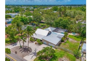 7615 ALHAMBRA DRIVE, BRADENTON, FL 34209 - MLS#MFRA4656677