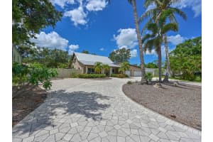 7615 ALHAMBRA DRIVE, BRADENTON, FL 34209 - MLS#MFRA4656677