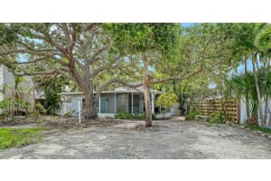 5531 CALLE DEL VERANO, SARASOTA, FL 34242 Sold 02/06/26