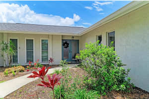 2512 JAMAICA STREET, SARASOTA, FL 34231 - MLS#MFRA4656711