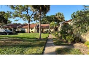 3677 LONGMEADOW #16, SARASOTA, FL 34235 - MLS#MFRA4656716
