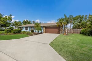 1004 68TH STREET, BRADENTON, FL 34209 - MLS#MFRA4656725