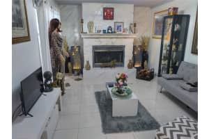 1209 Croydonwood Cir Brandon, FL 33510 - Off Market
