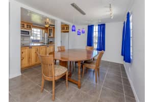 305 CHAUNCEY AVENUE, BRADENTON, FL 34208 - MLS#MFRA4656733