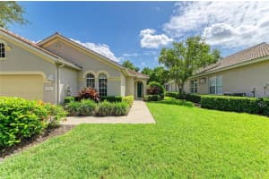 5815 LOS VERDES COURT, BRADENTON, FL 34210 - MLS#MFRA4656749
