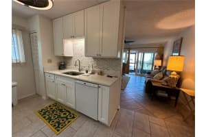 2950 CLARK ROAD, SARASOTA, FL 34231 - MLS#MFRA4656771