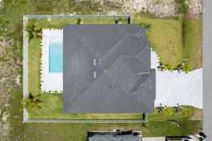 10 33RD AVENUE, CAPE CORAL, FL 33991 - MLS#MFRA4656773
