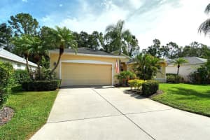 12113 WHISTLING WAY, LAKEWOOD RANCH, FL 34202 - MLS#MFRA4656776
