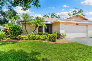 3530 Wilkinson Woods Dr #14, SARASOTA