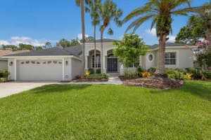 10022 LAUREL VALLEY AVENUE CIRCLE, BRADENTON, FL 34202 - MLS#MFRA4656796