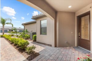 7661 SUMMERLAND COVE, BRADENTON, FL 34202 Sold 08/27/25