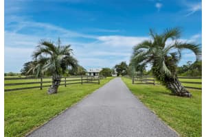3100 LENA LANE, SARASOTA, FL 34240 - MLS#MFRA4656846