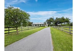 3100 LENA LANE, SARASOTA, FL 34240 - MLS#MFRA4656846