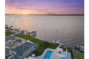 676 REGATTA WAY, BRADENTON, FL 34208 - MLS#MFRA4656866