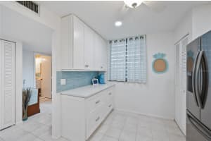409 PALM TREE DRIVE, BRADENTON, FL 34210 Sold 08/29/25