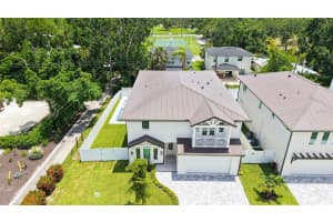 2596 FLOYD STREET, SARASOTA, FL 34239 - MLS#MFRA4656879