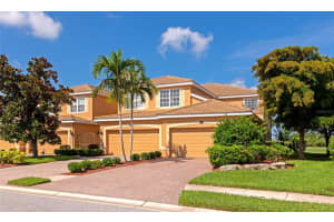318 WINDING BROOK LANE, BRADENTON, FL 34212 Sold 08/18/25