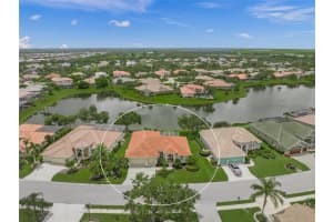 2937 Seasons Blvd, SARASOTA