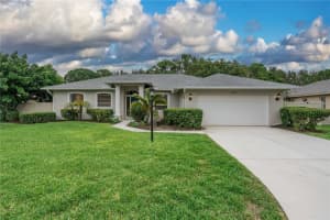813 Oak Pond Dr, OSPREY