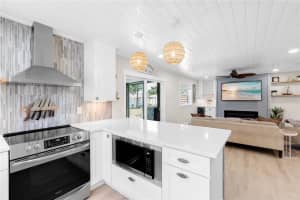 327 FRANCIS DRIVE, APOLLO BEACH, FL 33572 Sold 08/28/25