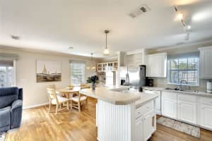 2051 MOBILE ESTATES DRIVE, SARASOTA, FL 34231 - MLS#MFRA4657015