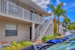 924 LA COSTA CIRCLE, SARASOTA, FL 34237 - MLS#MFRA4657035