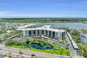 5855 MIDNIGHT PASS ROAD, SARASOTA, FL 34242 - MLS#MFRA4657053