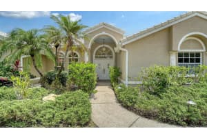 8239 CYPRESS HOLLOW DRIVE, SARASOTA, FL 34238 - MLS#MFRA4657069